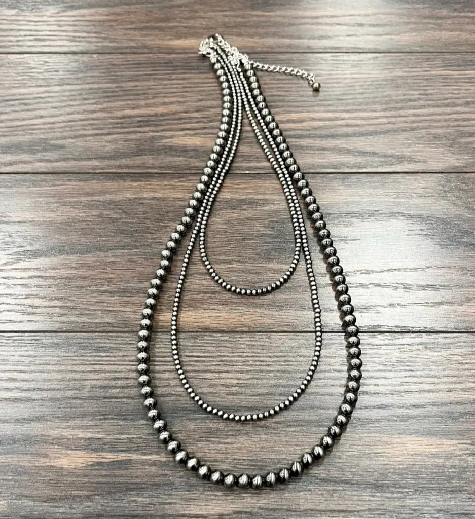 Handmade Polish Navajo Bead Necklace
