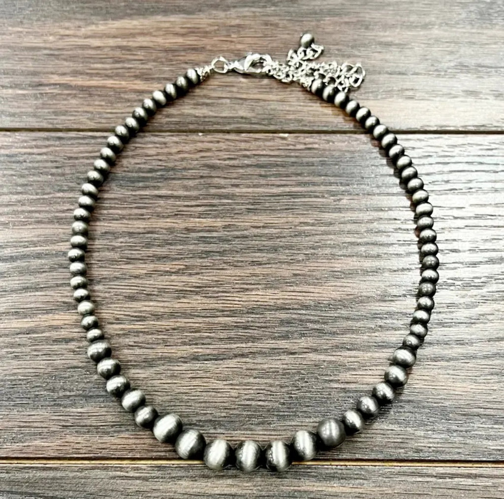 Handmade 16" Navajo Bead Necklace