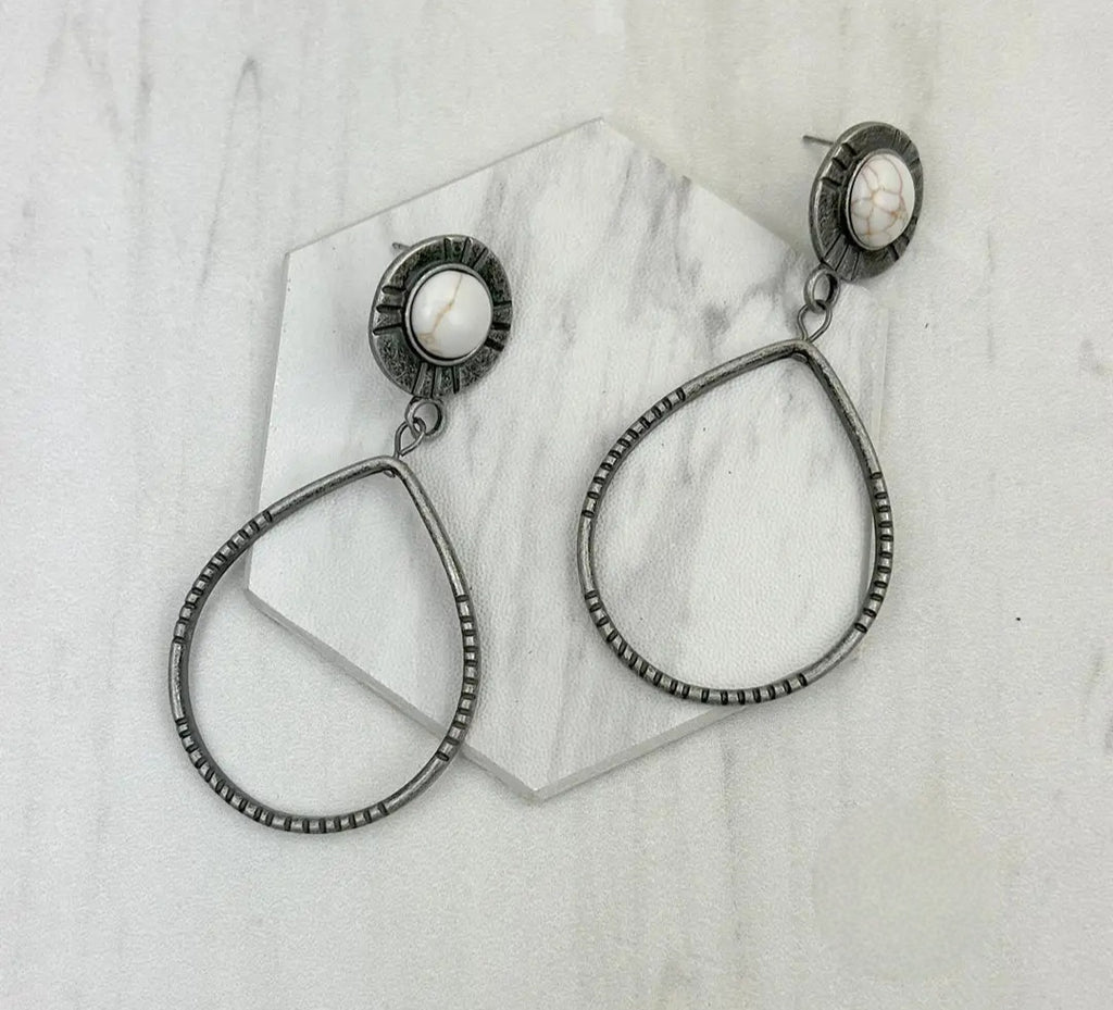Silver Metal Circle With White Turquoise Stone Earrings