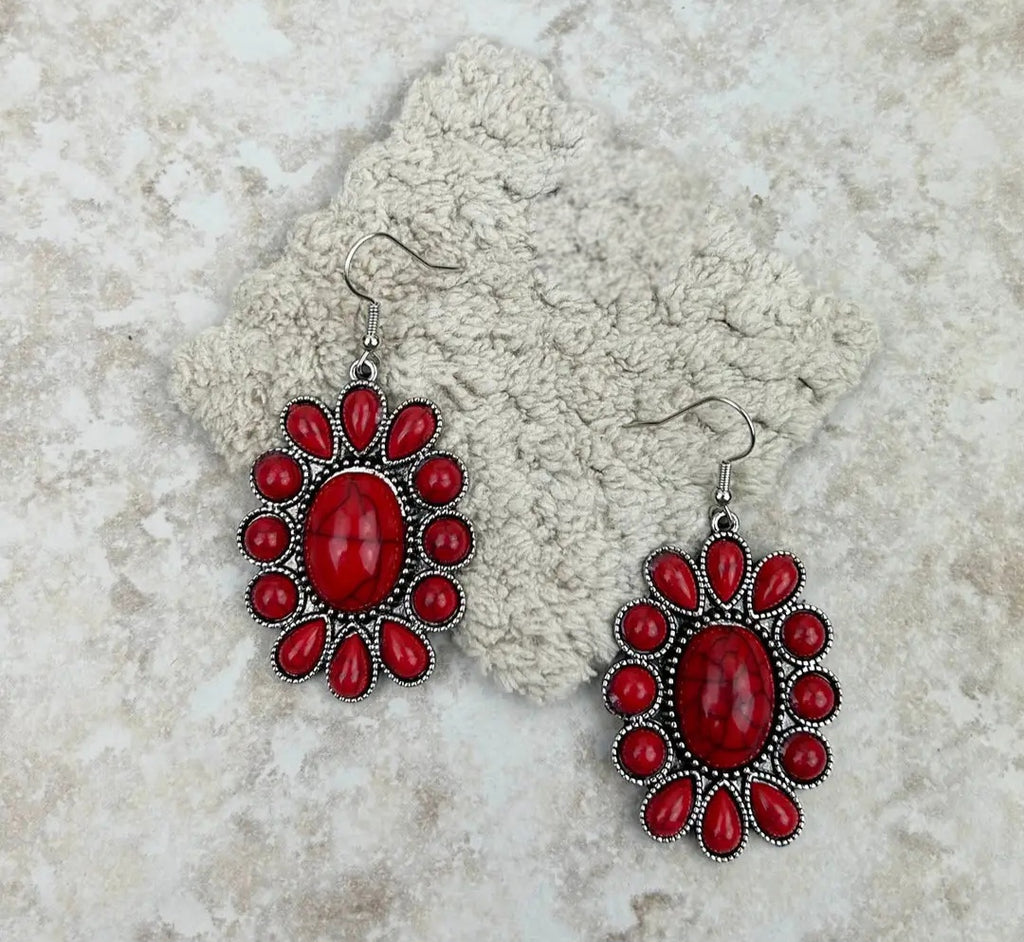 Silver Oval Concho Dangle Earrings With Red Stone