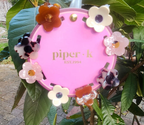 Mini Daisy Crackled Hair Clips