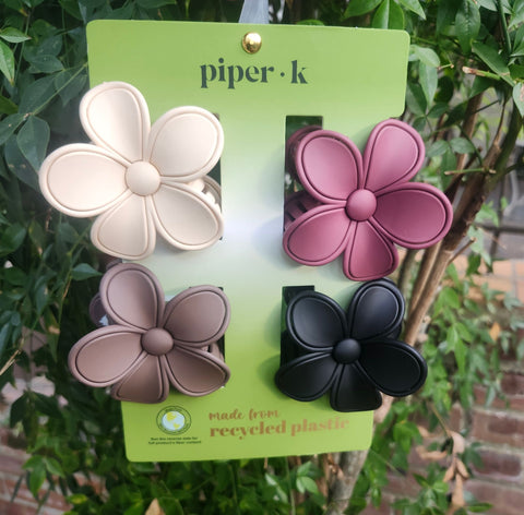Jumbo Daisy Hair Clips