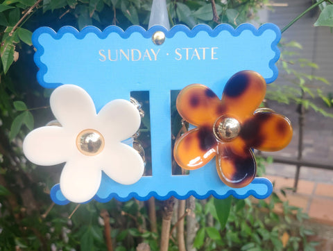 Animal Printed Jumbo Daisy Hair Clips