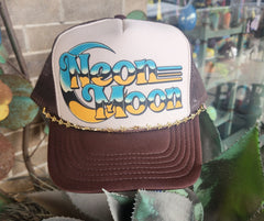 Trucker Hat With Chain