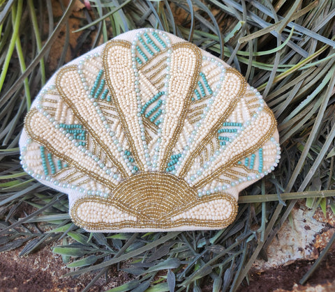 Shell Zipper Coin Pouch
