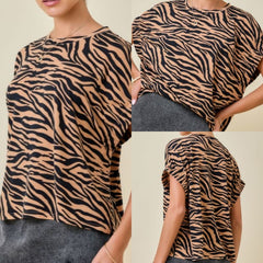 Tigerprint Knit Top With Elastic Sleeve Detail