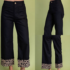 Leopard Cuffed Ankle Cropped Pants